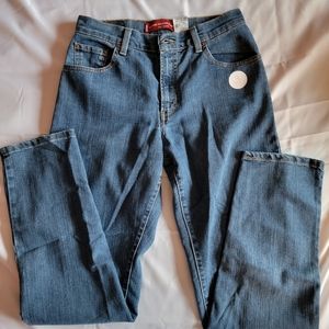 Levi's 550 Classic Relaxed Stretch Tapered Jean